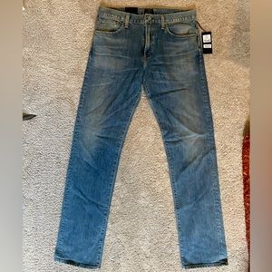 NWT *Citizens of Humanity* SIZE 32 Core Slim Straight Jean in Canyon